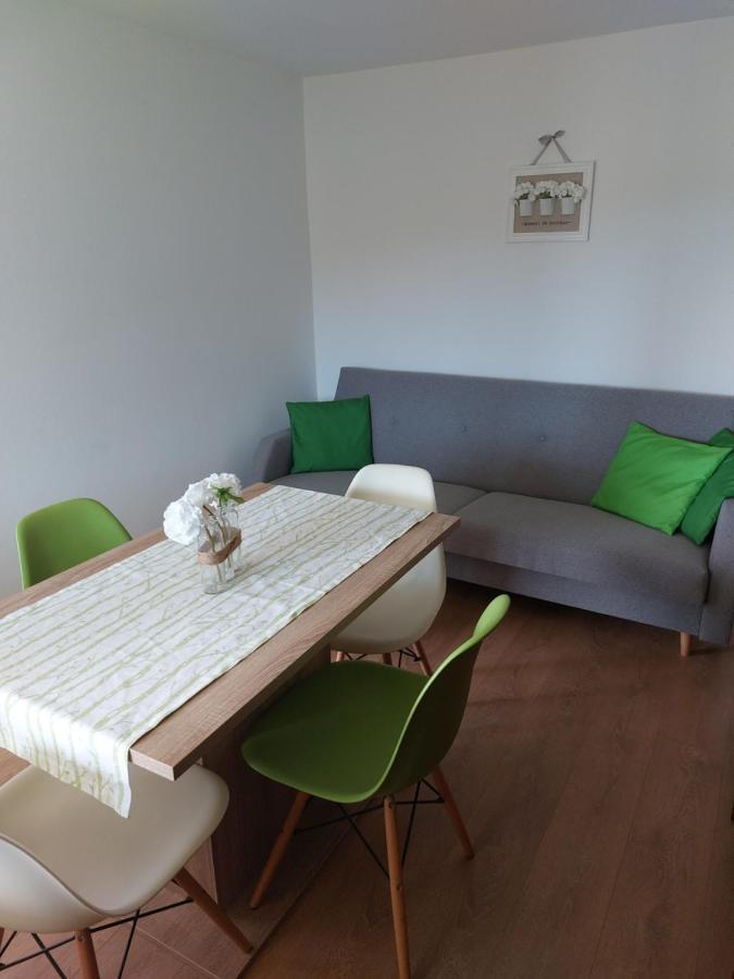 Apartmani Ana เซรส ภายนอก รูปภาพ